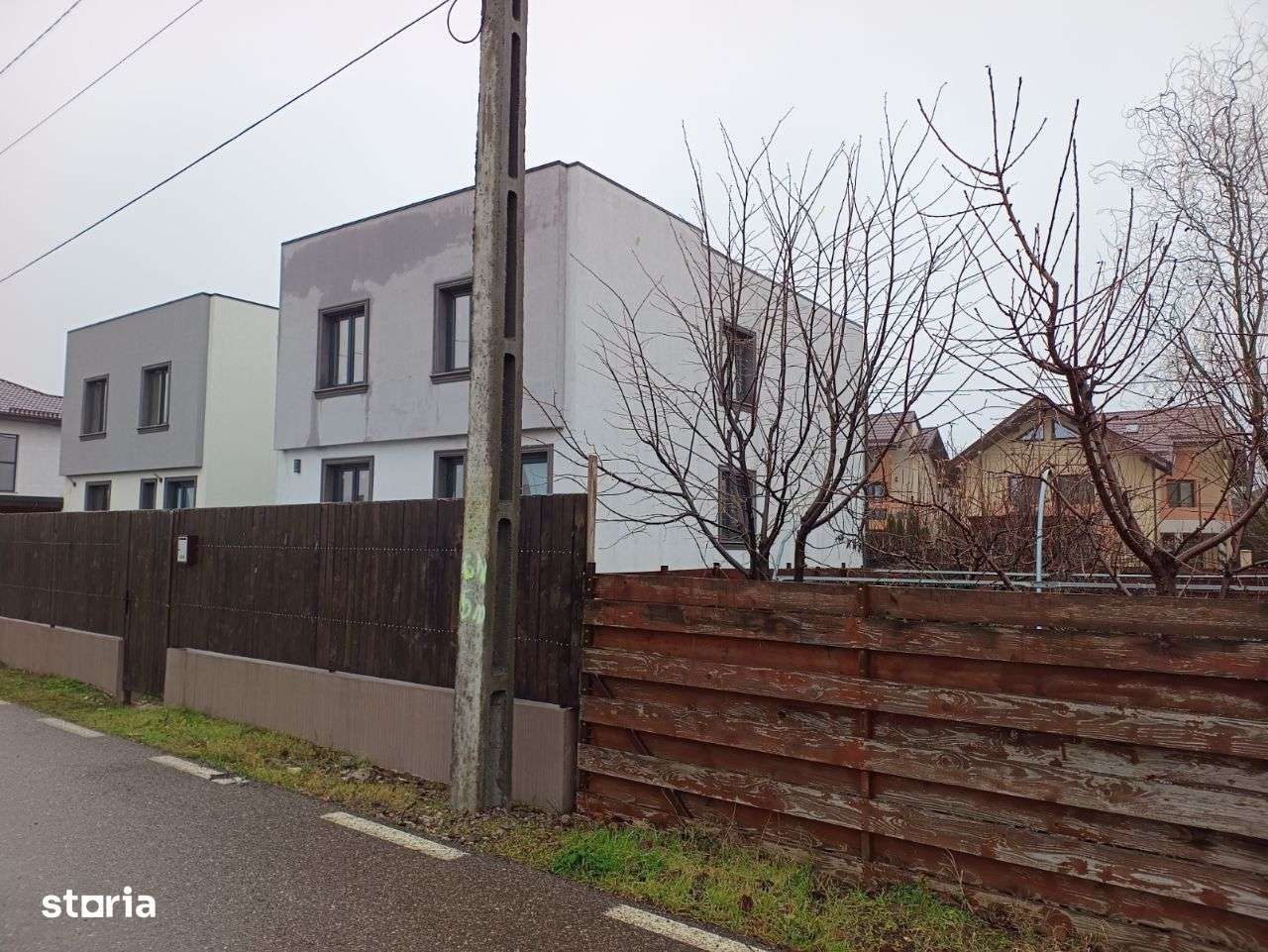 Vanzare Casa si Teren Strejnic-0