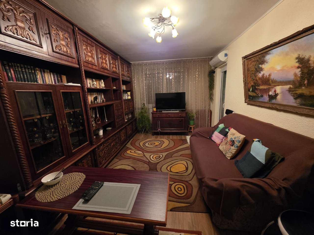 Dristor, 5 minute metrou, Ramnicul Sarat, chiar pe Istriei, bloc 1983-11