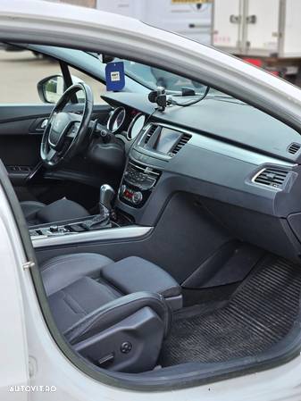 Peugeot 508 2.2 HDI FAP BVA GT - 10