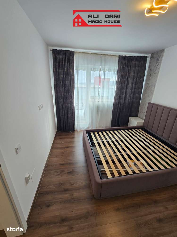Bloc cu lift - Apartament 2 camere plus terasă - Priveliște către oraș-12