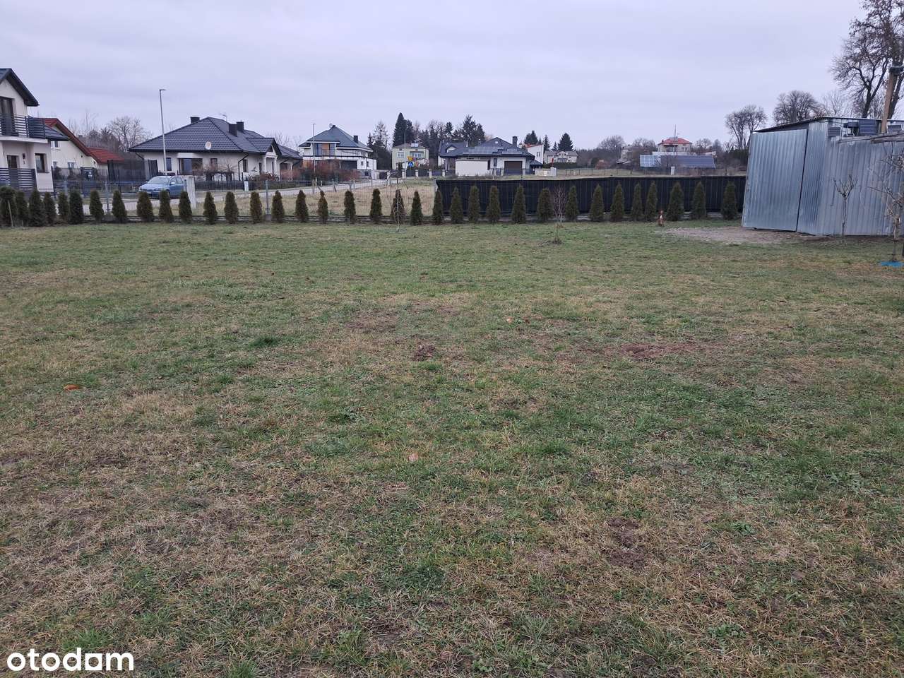 Atrakcyjna działka budowlana 1300 m² – Poniatowa | Media | Ogrodzona - Pełny obrazek: 4/15