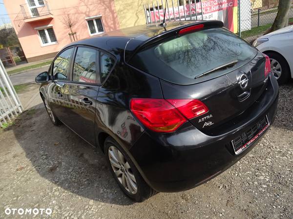 Opel Astra IV 1.7 CDTI Enjoy - 11