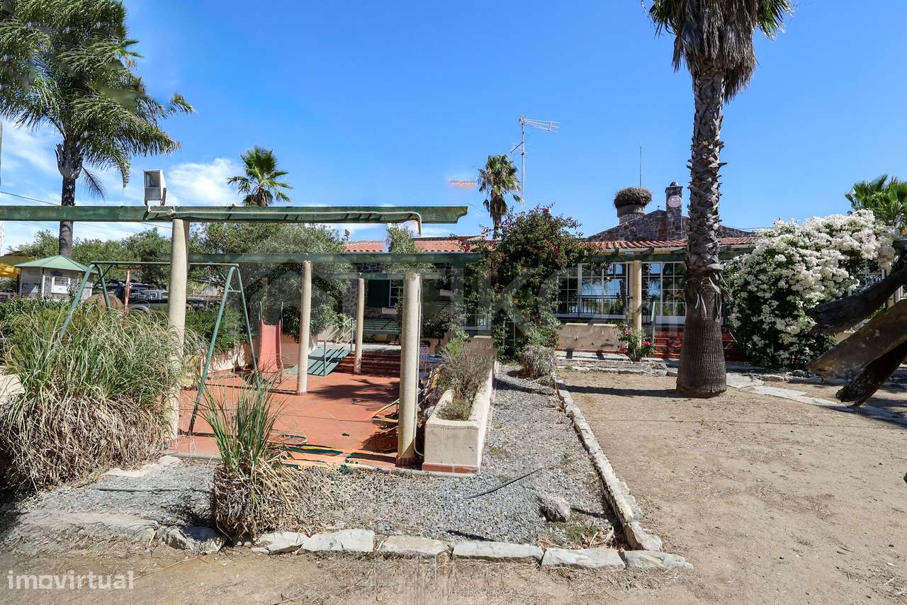 QUINTA T7 COM ALOJAMENTO LOCAL, RESTAURANTE, PISCINA E LAGO EM BEJA SÃ-4