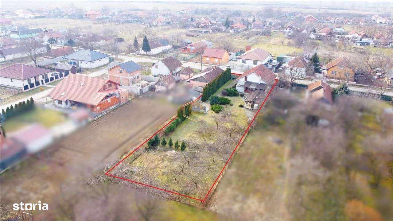 Aproape de oras: Casa 3 dormitoare, curte frumoasa si terasa - Imagine principală: 2/20