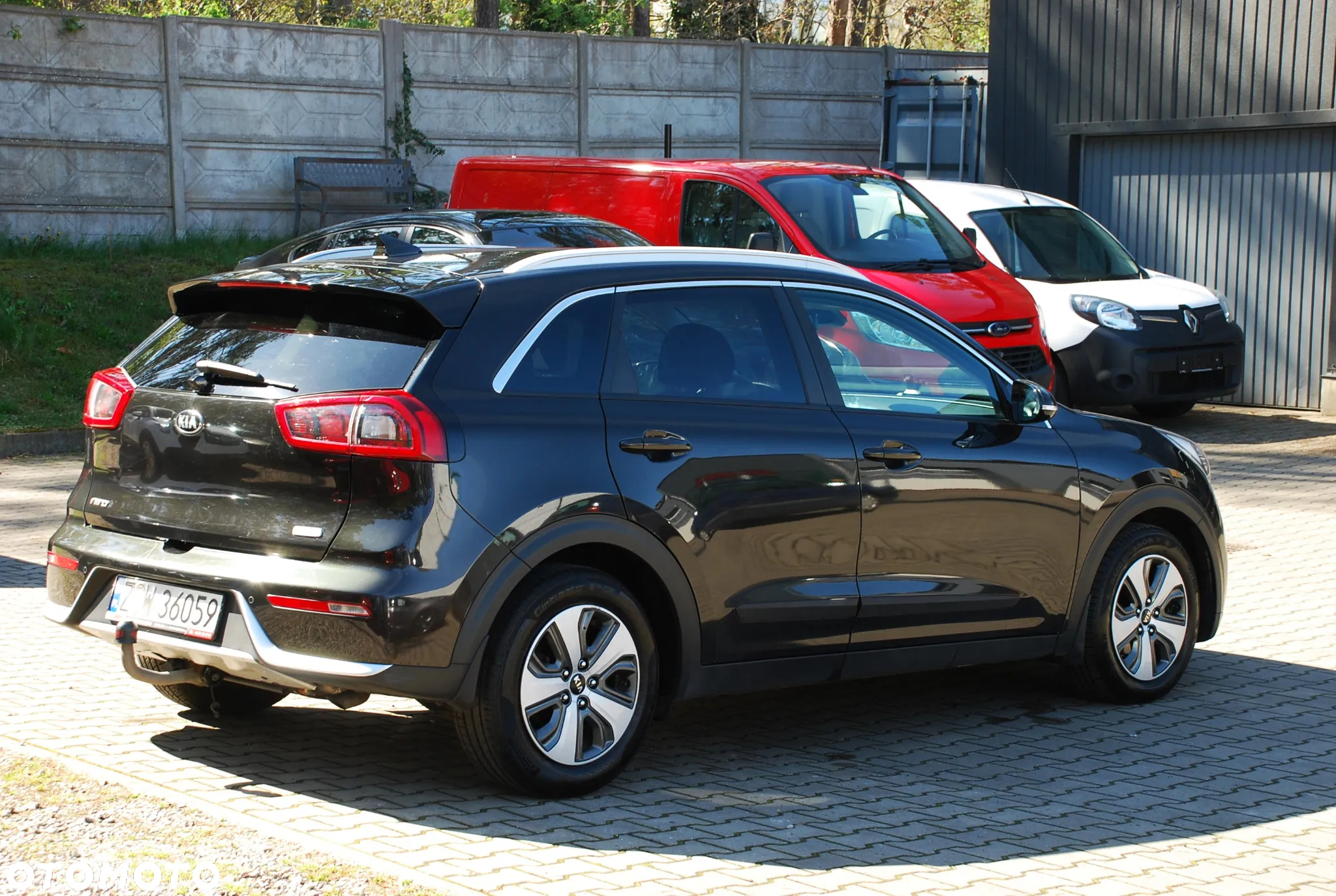 Kia Niro 1.6 GDI Hybrid Business Line - 30