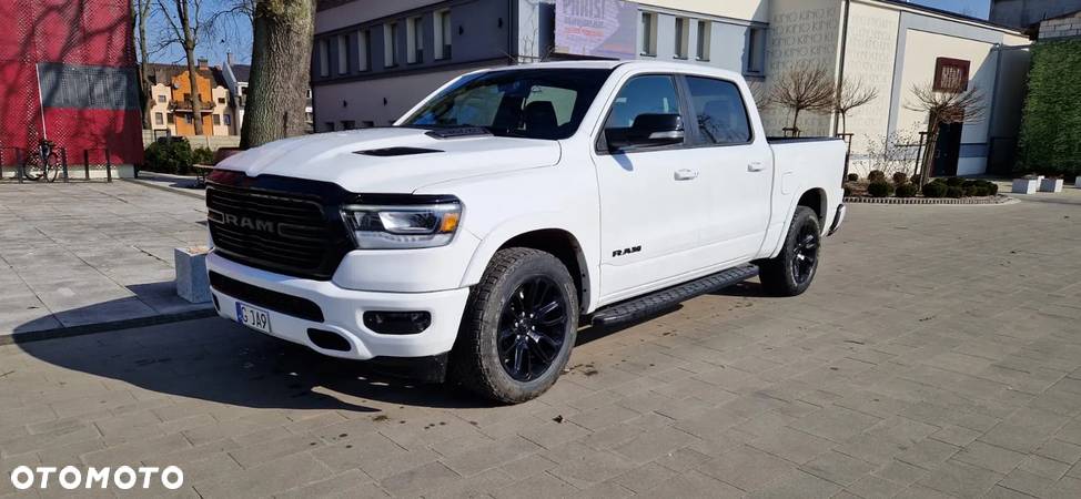 Dodge RAM 1500 5.7 4x4 - 7