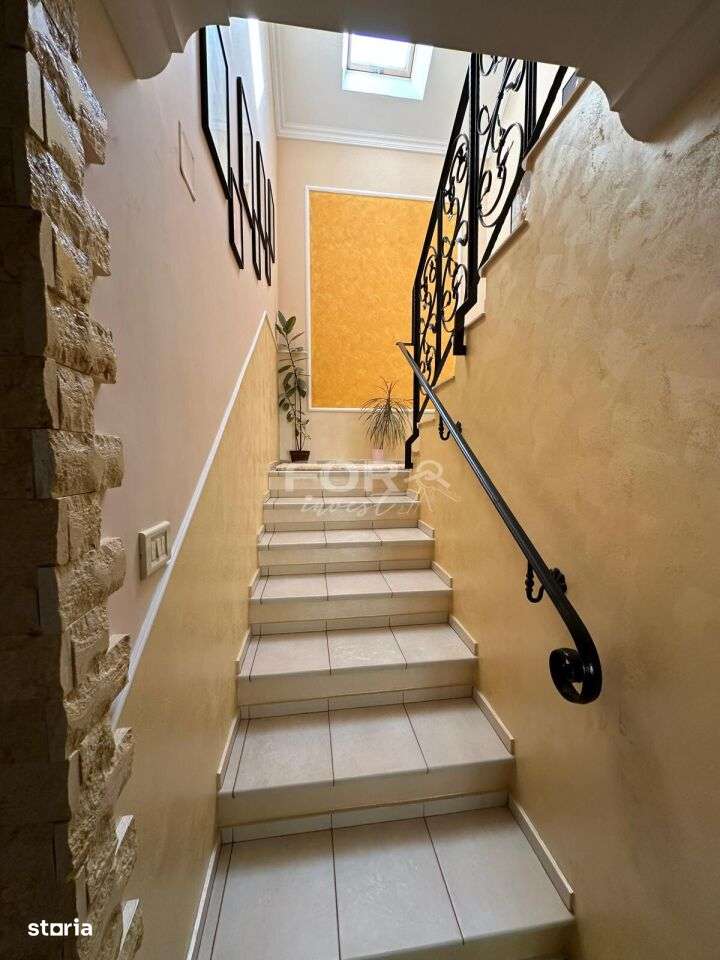 Casa 4 camere si 235 mp teren, de vanzare zona Iosia Oradea-19