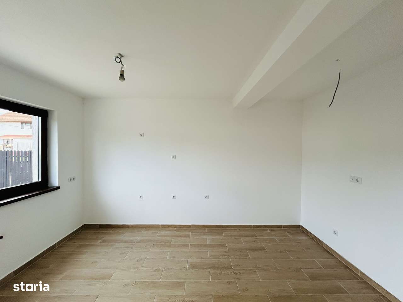 Casa de vanzare in Cisnadie - Imagine principală: 3/8