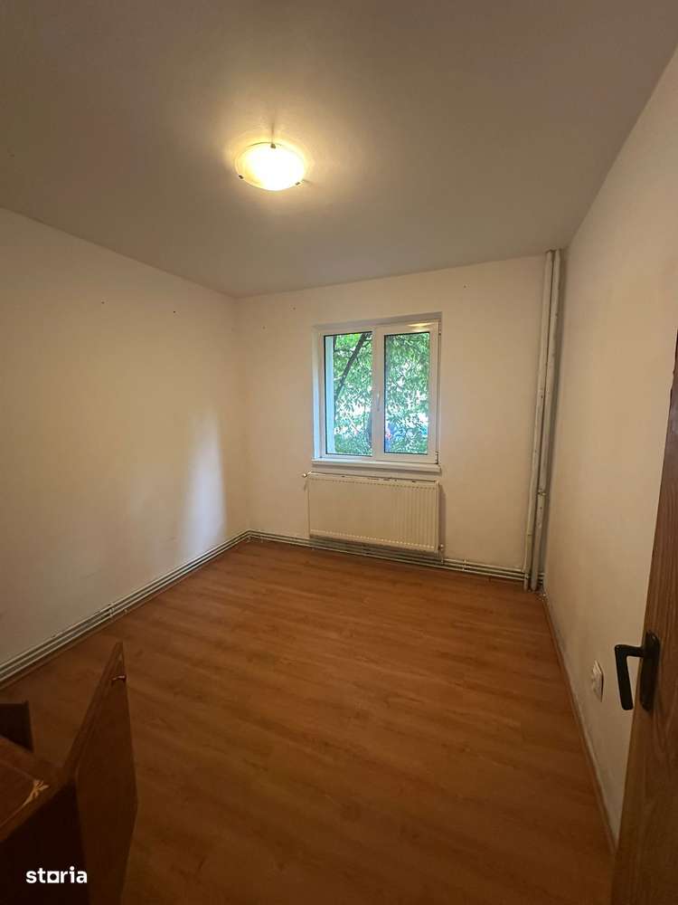 Oferta !! Apartament 2 camere Florilor liber-2