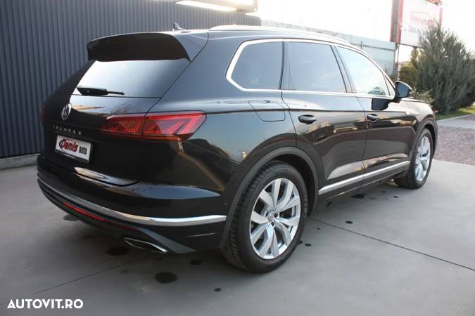 Volkswagen Touareg 3.0 V6 TDI 4Motion DPF Automatik - 5