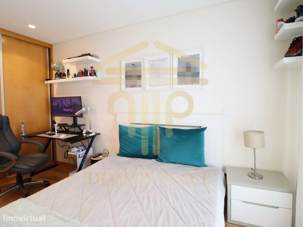 MORADIA T3 C/ JARDIM, TERRAÇO E GARAGEM | GUIFÕES-34