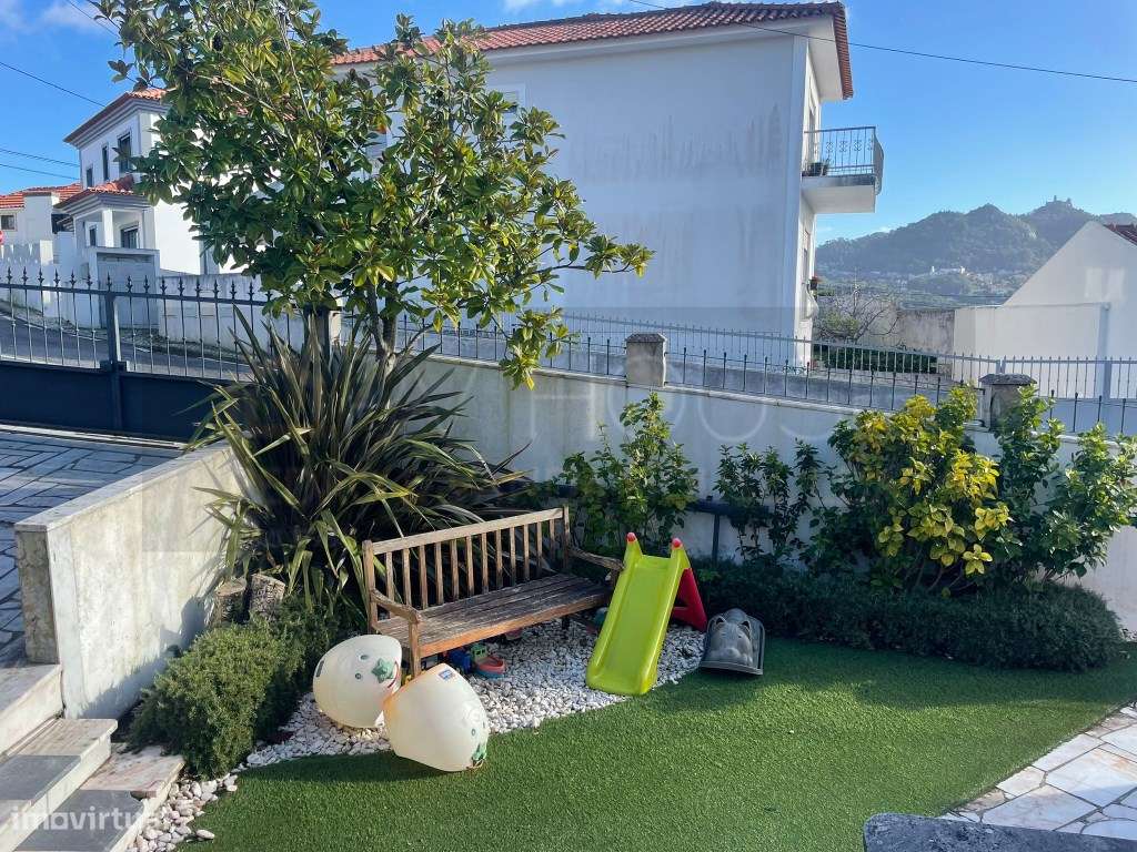 Moradia T3 Renovada na Várzea de Sintra - Charme, Conforto e Vista ...-44