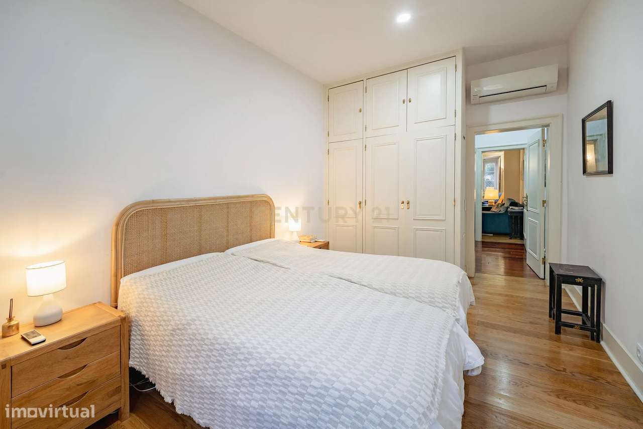 Elegante Apartamento T3 Renovado no Centro Histórico de Lisboa – Rua d-33