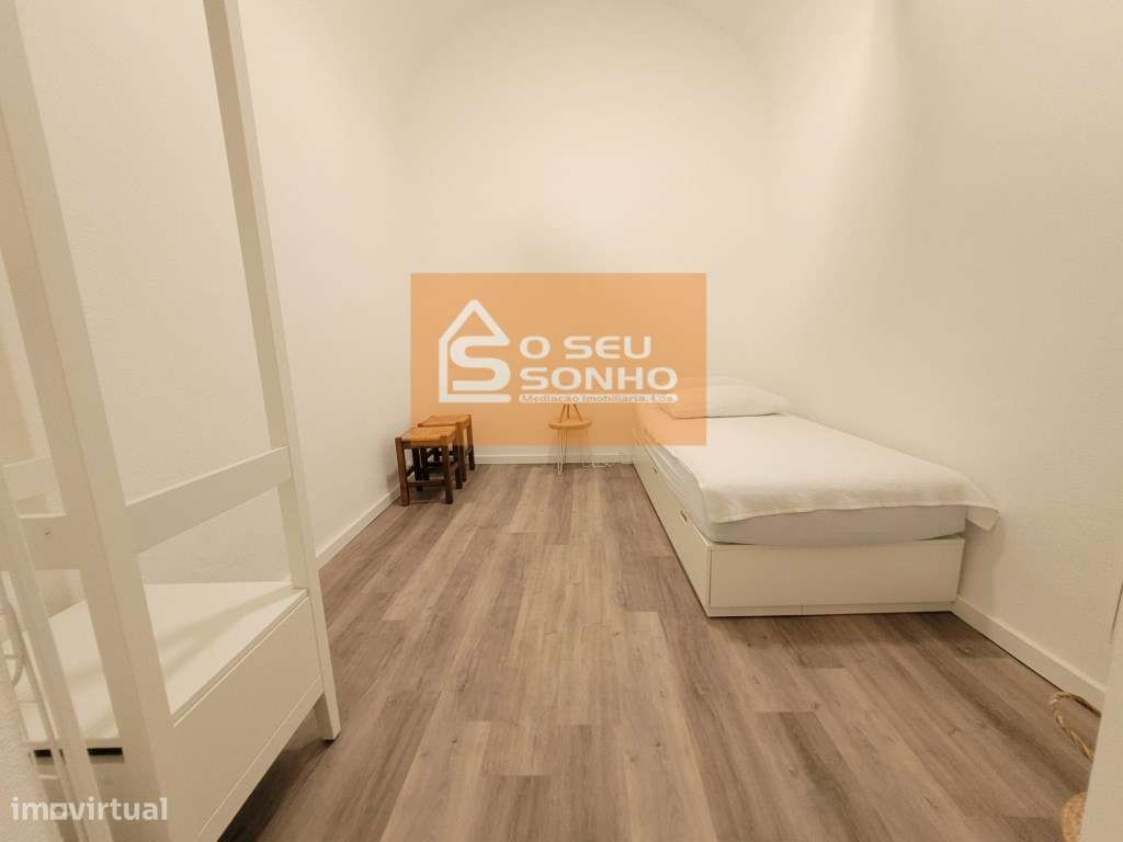 Moradia Térrea Tradicional com Terraço no Centro Histórico de São B...-14