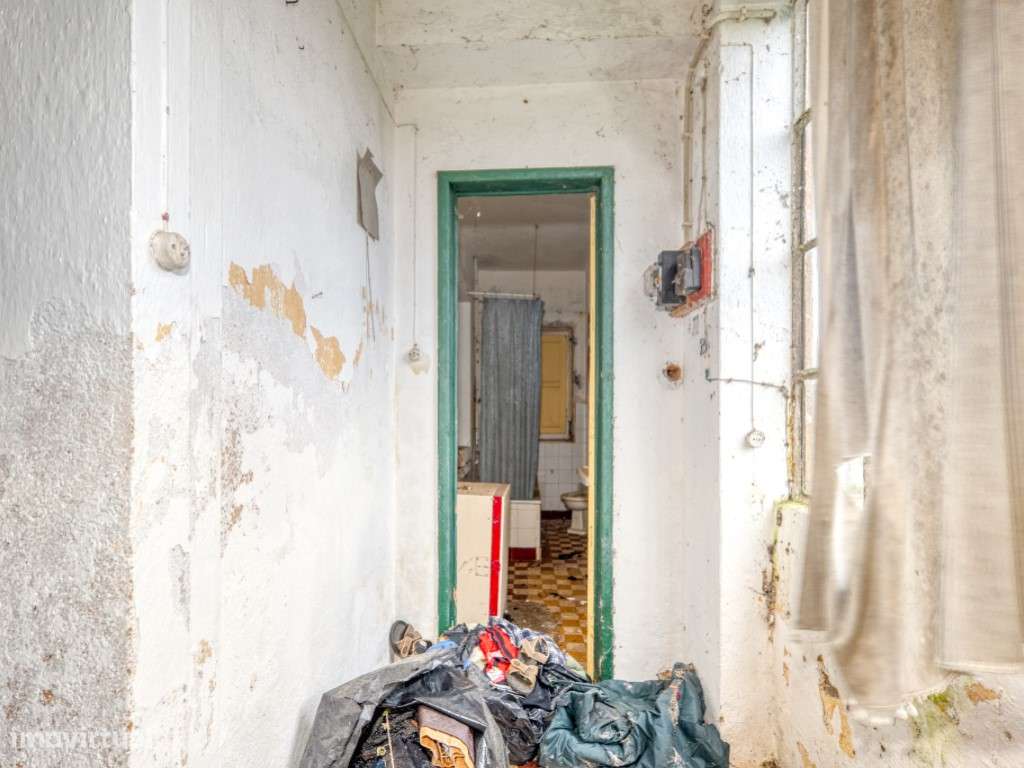 Conjunto de Dois Prédios Urbanos para Venda na Carregueira , Mação - Grande imagem: 5/35