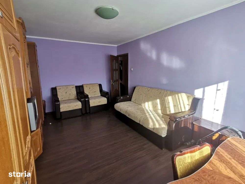 Apartament cu 3 camere in Piata Centrala - Imagine principală: 2/8