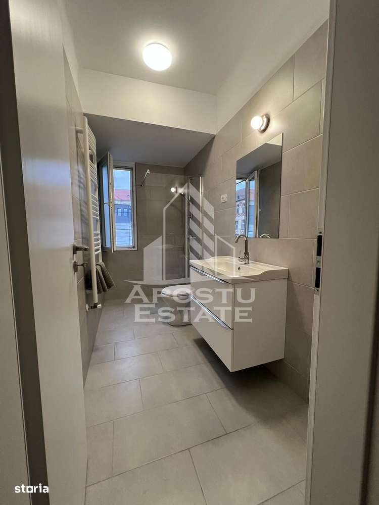 Apartament cu o camera, Zona Medicinei, Prima inchiriere - Imagine principală: 4/5