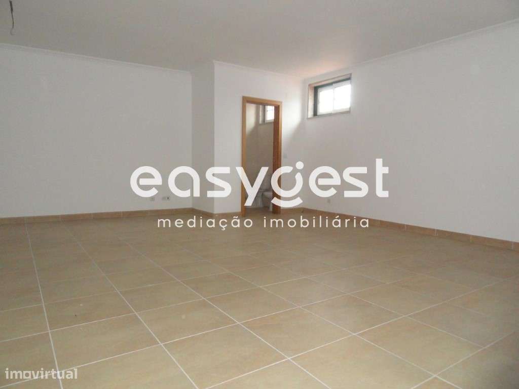 Casa Brasonada Padre Oliveira e Cunha na linda cidade do Fundão - Grande imagem: 5/17