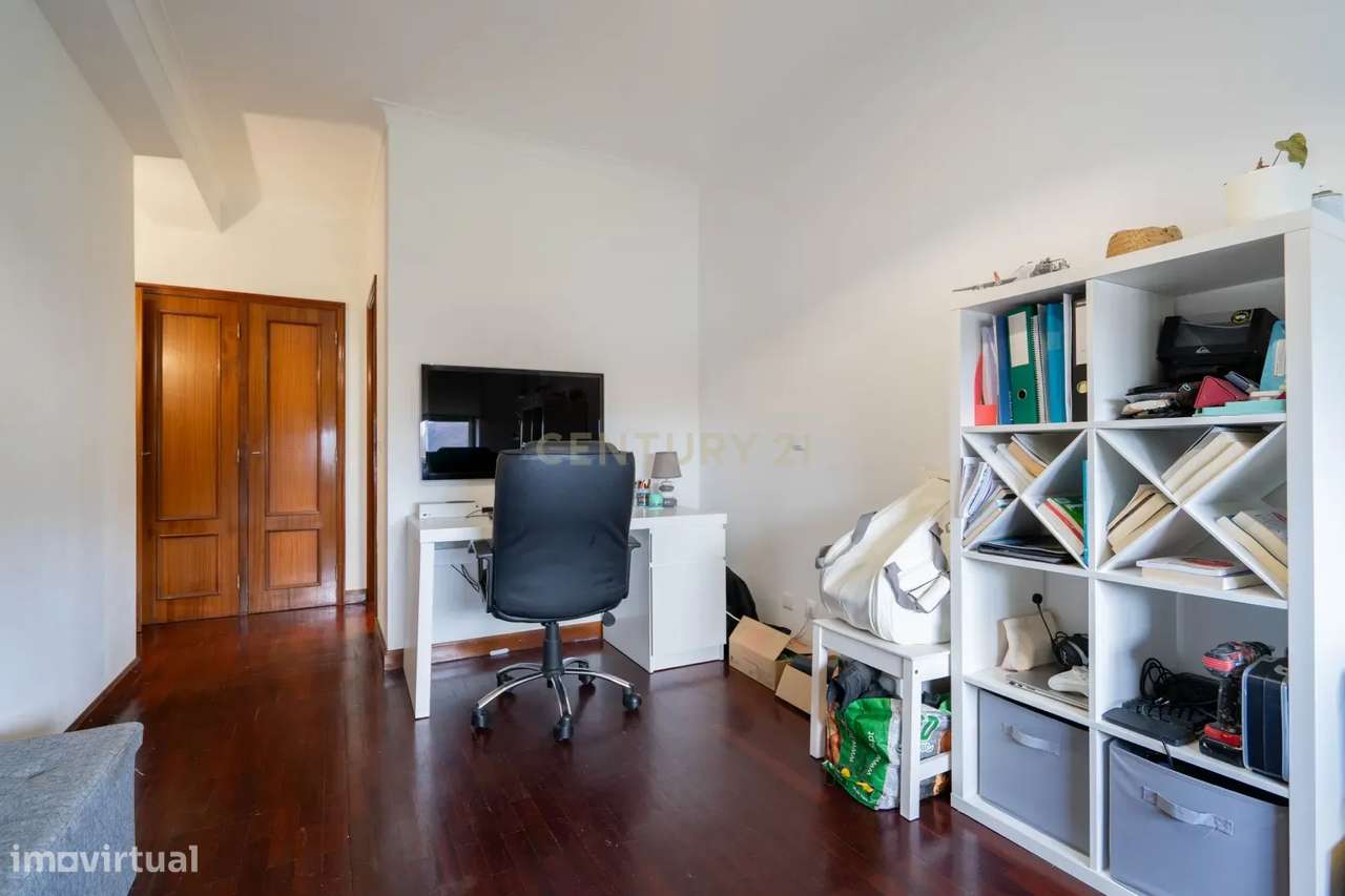 Apartamento T3 no centro da vila da Lousã-18