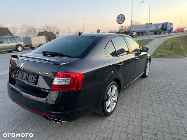 Skoda Octavia 2.0 TSI RS - 5