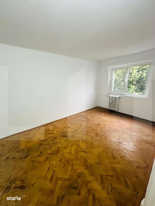 Apartament spatios, in bloc reabilitat, 2 camere, Zona Lebada, Arad - Imagine principală: 3/5