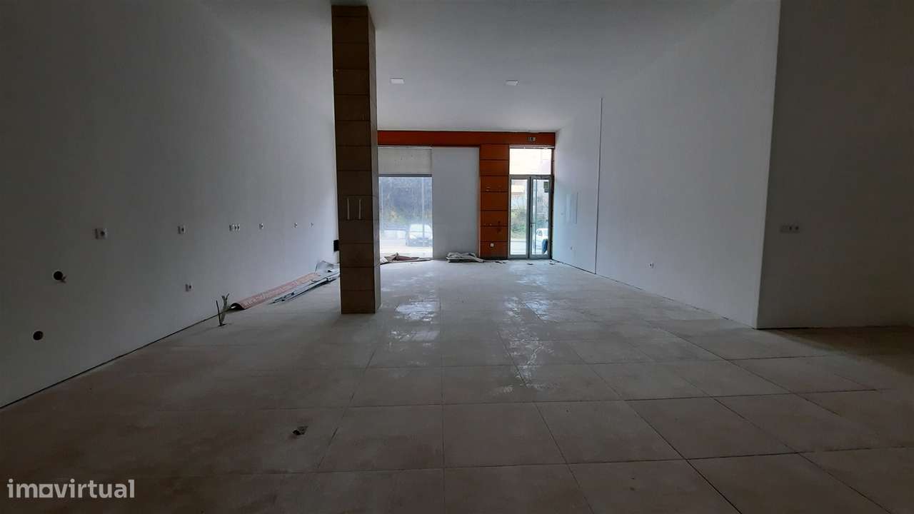 Loja  Arrendamento em Viseu,Viseu - Grande imagem: 2/4