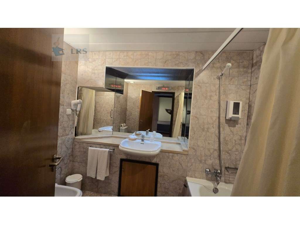 Albufeira central, sinta-se em férias o ano inteiro. apartamento T2...-10