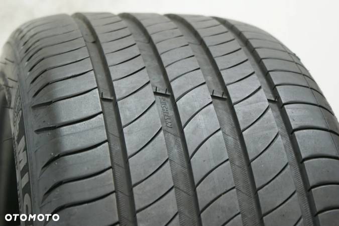 235/40R19 MICHELIN PRIMACY 4 , 6,3mm 2022r - 2