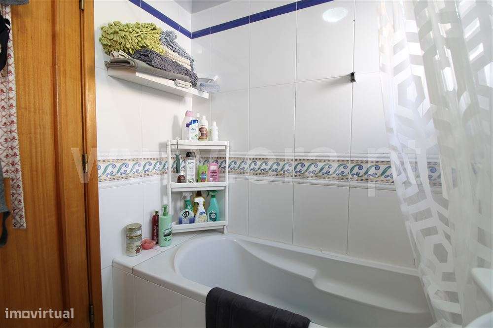 Moradia Geminada 4 quartos, Venda-21