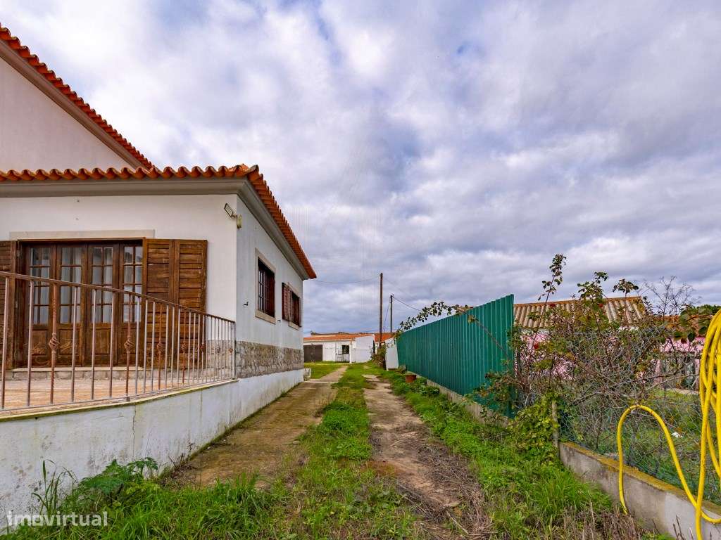 Moradia T3 Isolada com 1000 m² + Terreno Contíguo de 1200 m² - Cast...-50