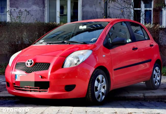 Toyota Yaris 1.3 Luna A/C - 9