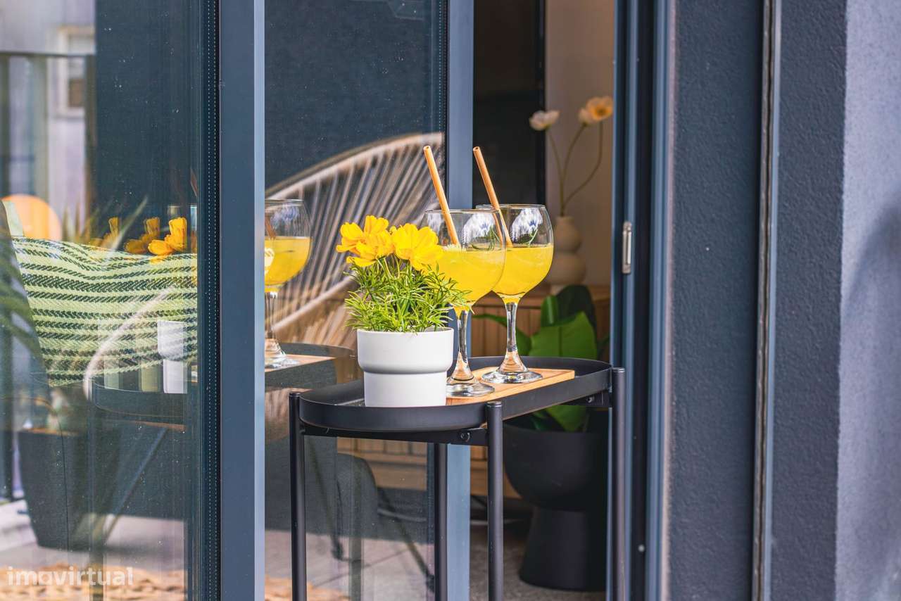 T2 NOVO COM VARANDA E GARAGEM - PRONTO A ESCRITURAR-8