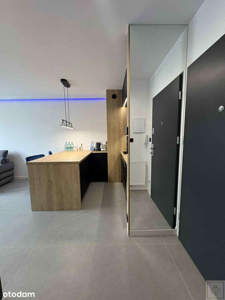 Luksusowo wykończone, nowe mieszkanie dla singla,-4
