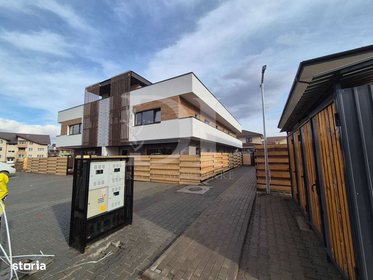 Duplex de vanzare / Zona Parcul Poligonului , Floresti. - Imagine principală: 2/20