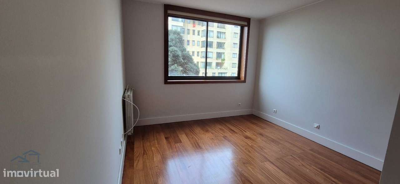 T4 LEÇA DA PALMEIRA-11