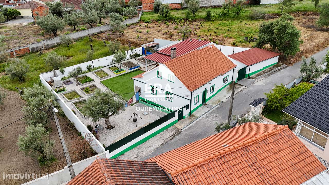 Moradia isolada T3+1-23