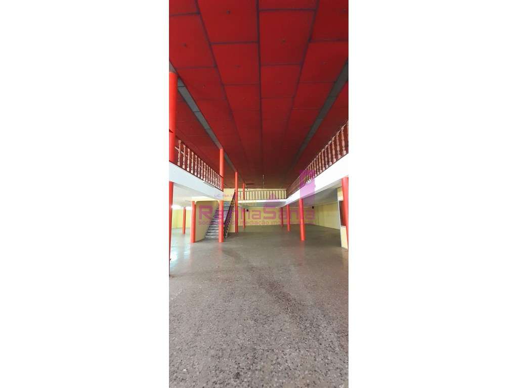 Armazém Industrial - 1 200 m2 - Torres Vedras - Grande imagem: 4/10