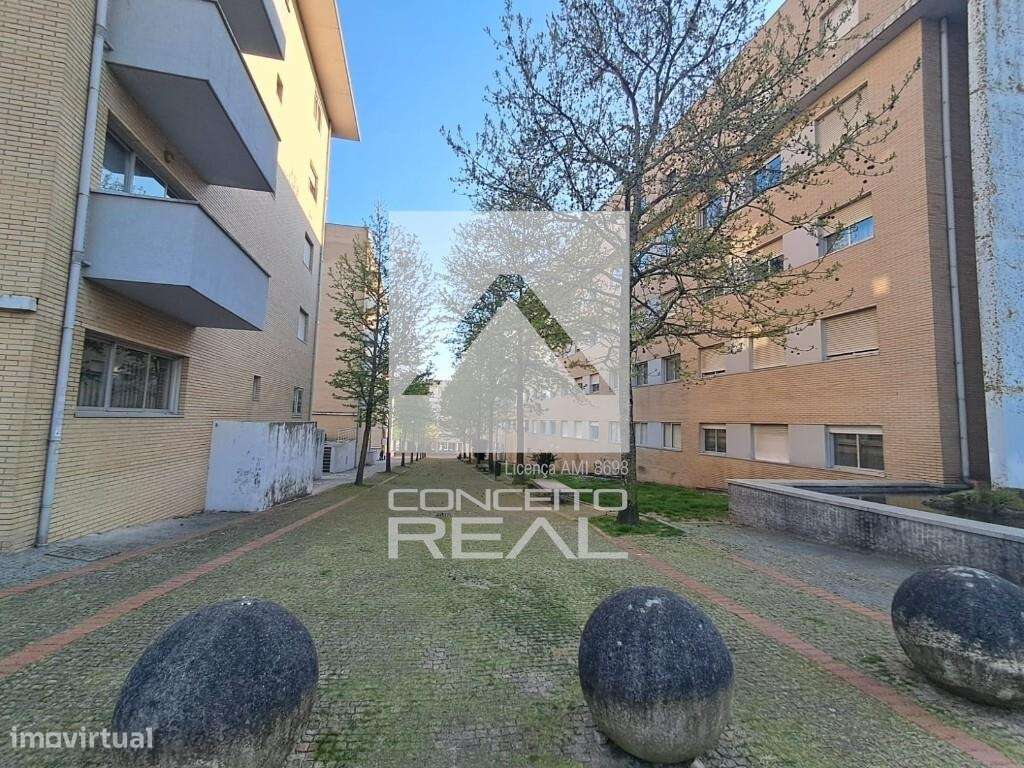 Apartamento T2 no Centro de Leça do Balio - Oportunidade! - Grande imagem: 2/32