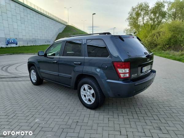 Jeep Grand Cherokee Gr 3.7 V6 - 7