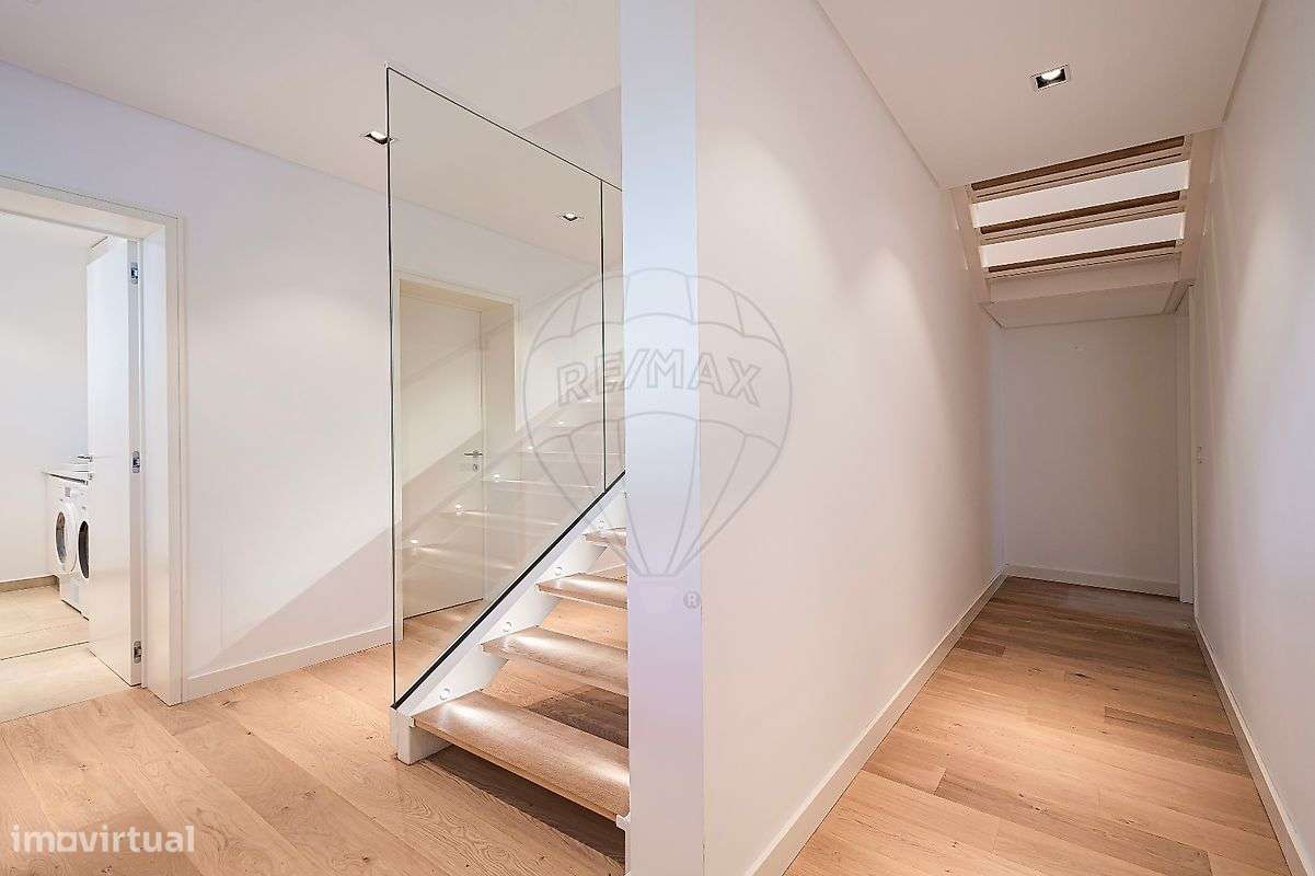 Moradia T6 para venda-23