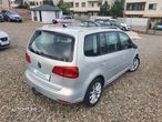 Volkswagen Touran 2.0 TDI DPF DSG Highline - 3