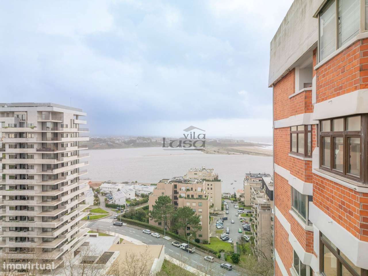 Apartamento T3 C Vistas Deslumbrantes De Rio E Mar