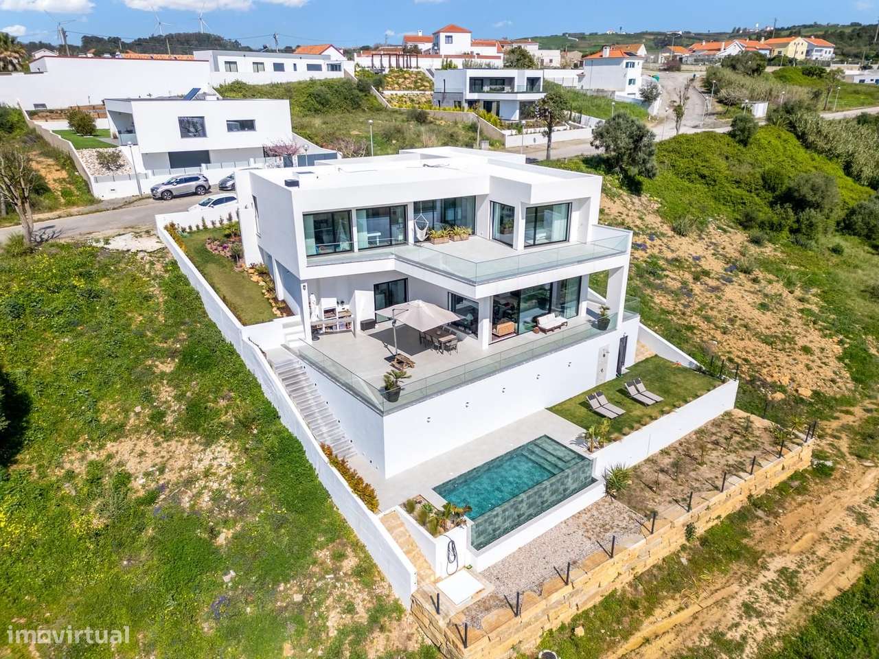 Moradia Isolada T4 com piscina, Santo Isidoro, Mafra - Grande imagem: 2/52