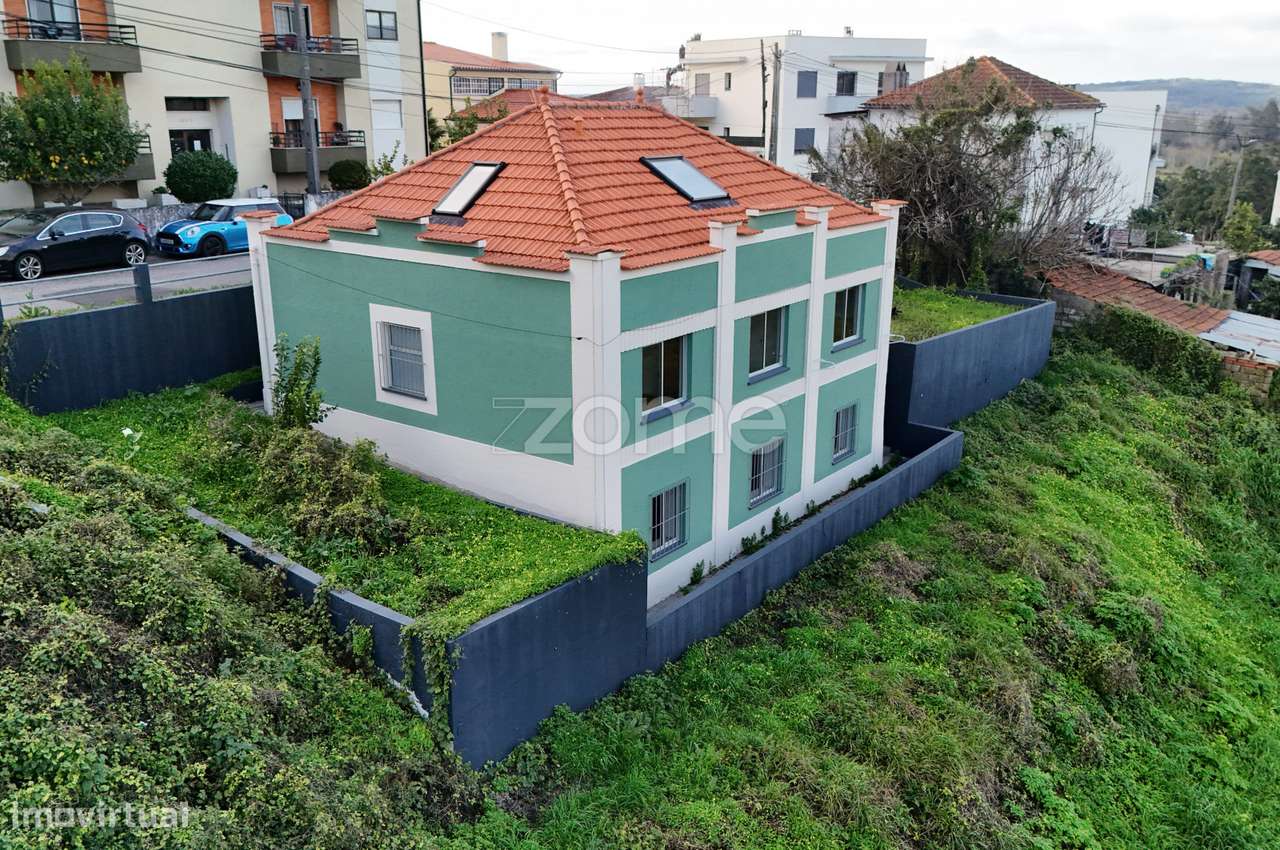 Moradia Independente T8 em Vale Gemil, Santa Clara, Coimbra - Grande imagem: 3/36