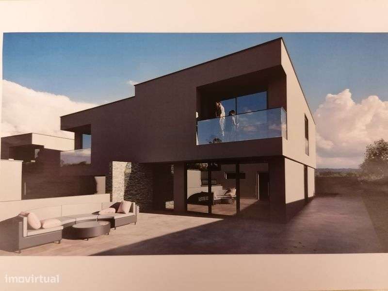 Moradia t3 Paços de Brandão - Grande imagem: 5/5