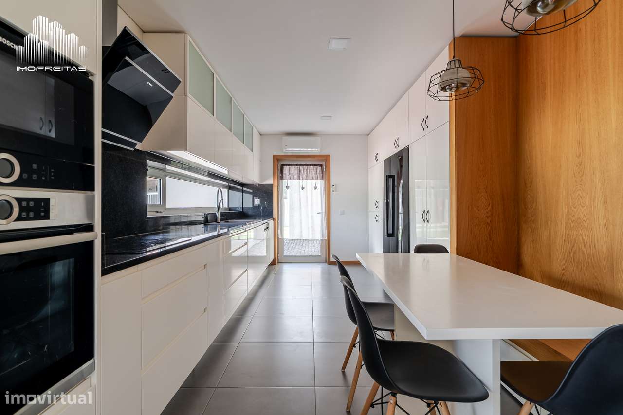 **Moradia T3 à Venda em Sande São Lourenço, Guimarães**-15