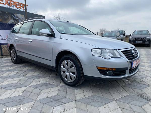 Volkswagen Passat Variant 2.0 TDI DPF 4Motion Trendline - 2