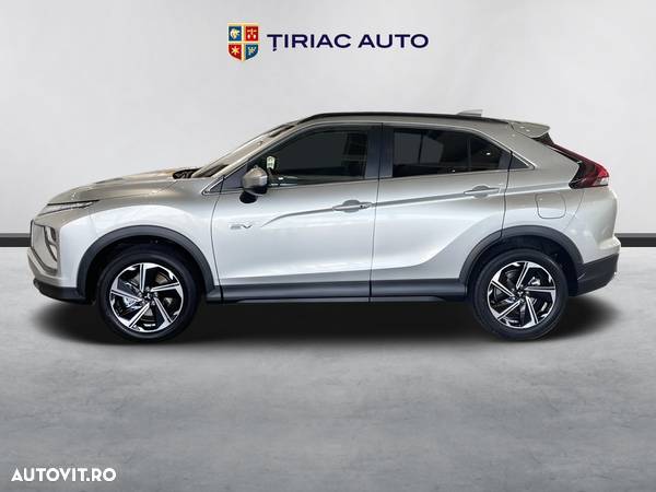 Mitsubishi Eclipse-Cross PHEV Invite - 2