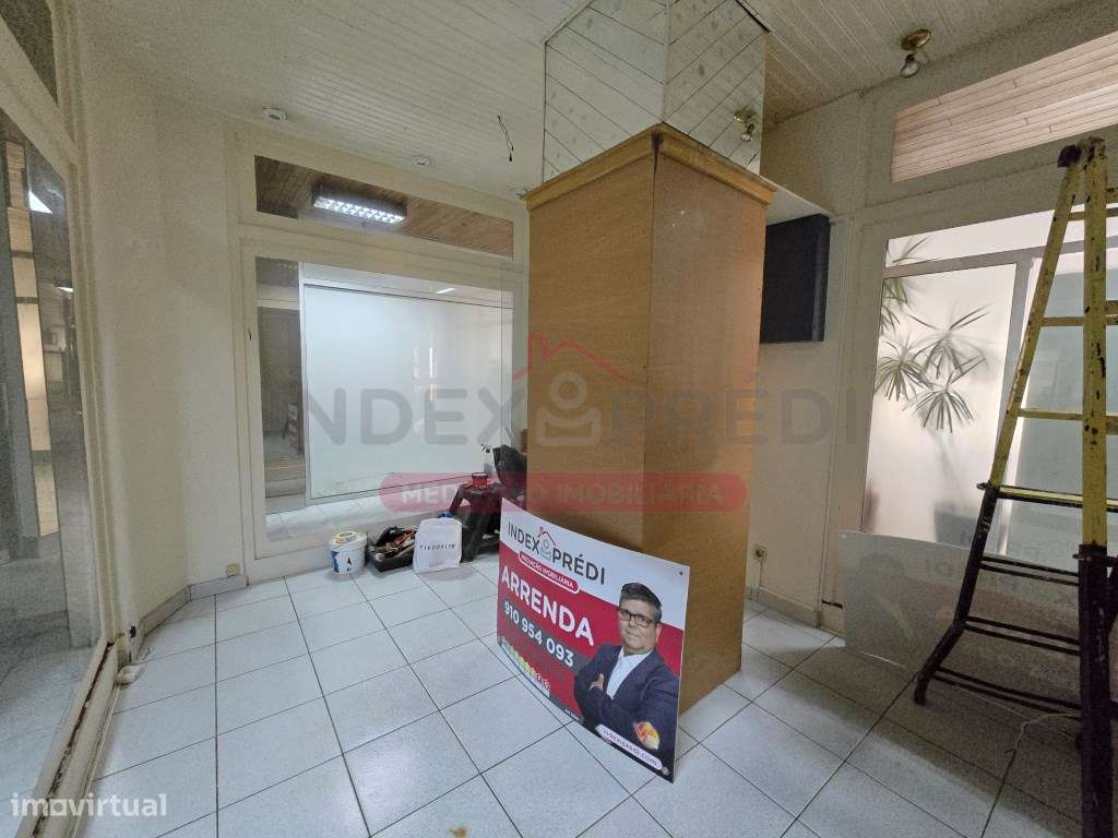 Loja Ampla -3 frentes Envidraçada - Figueira da Foz - Grande imagem: 3/6