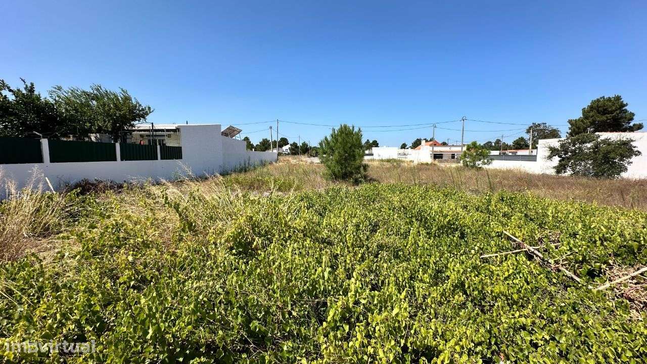 Land for sale in Palmela, Portugal — €140,000